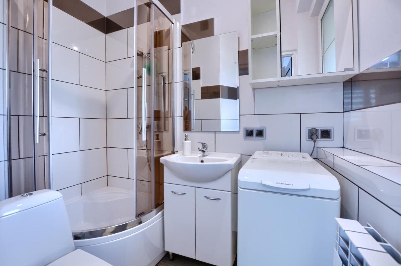 Ceglany Apartament Ustrzyki Dolne Exterior foto